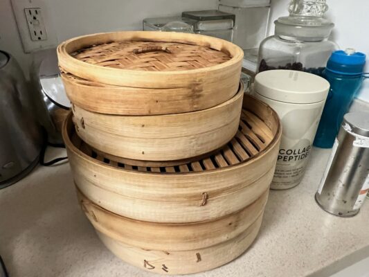 Bamboo steamer baskets