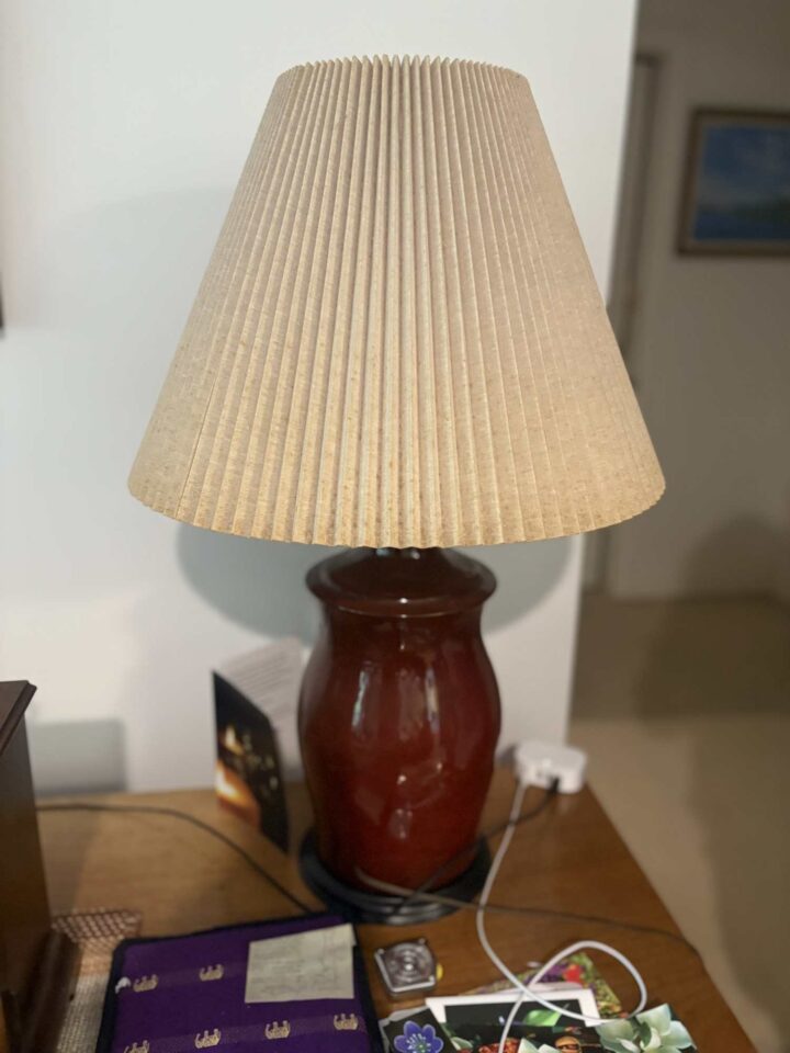 Red ceramic table lamp