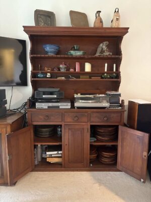 Wooden hutch